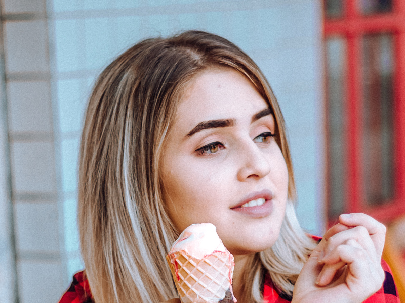business-woman-icecream